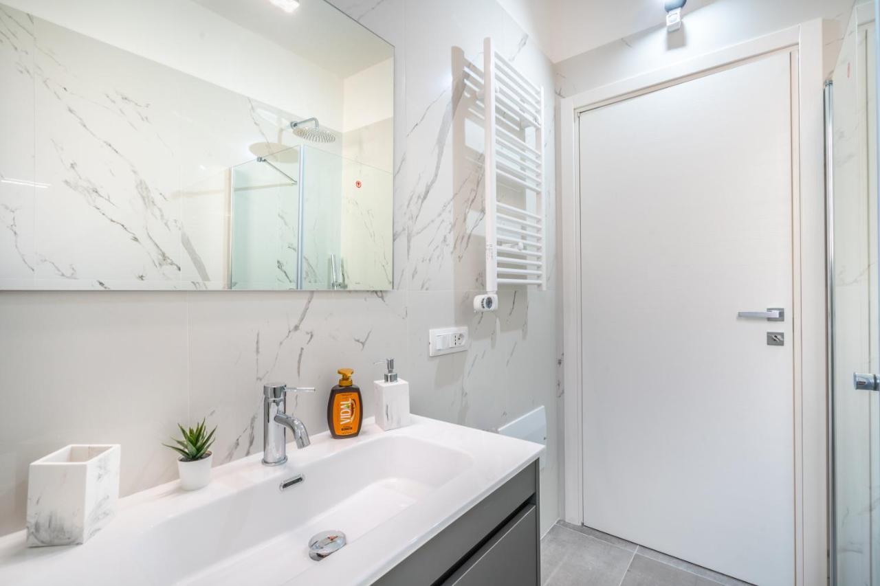 Kuzu Apts - Center - Wifi Ac Tv * Cagliari